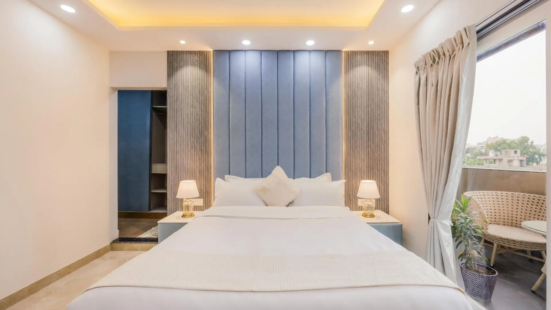 Kyomi Service Apartments Гургаон 0*,  Индия