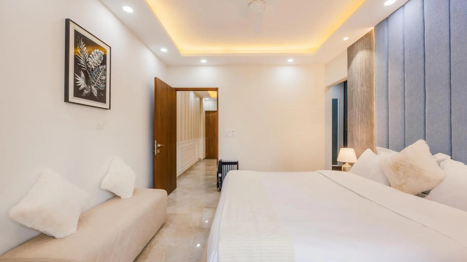 Апарт-отель Kyomi Service Apartments Гургаон Индия