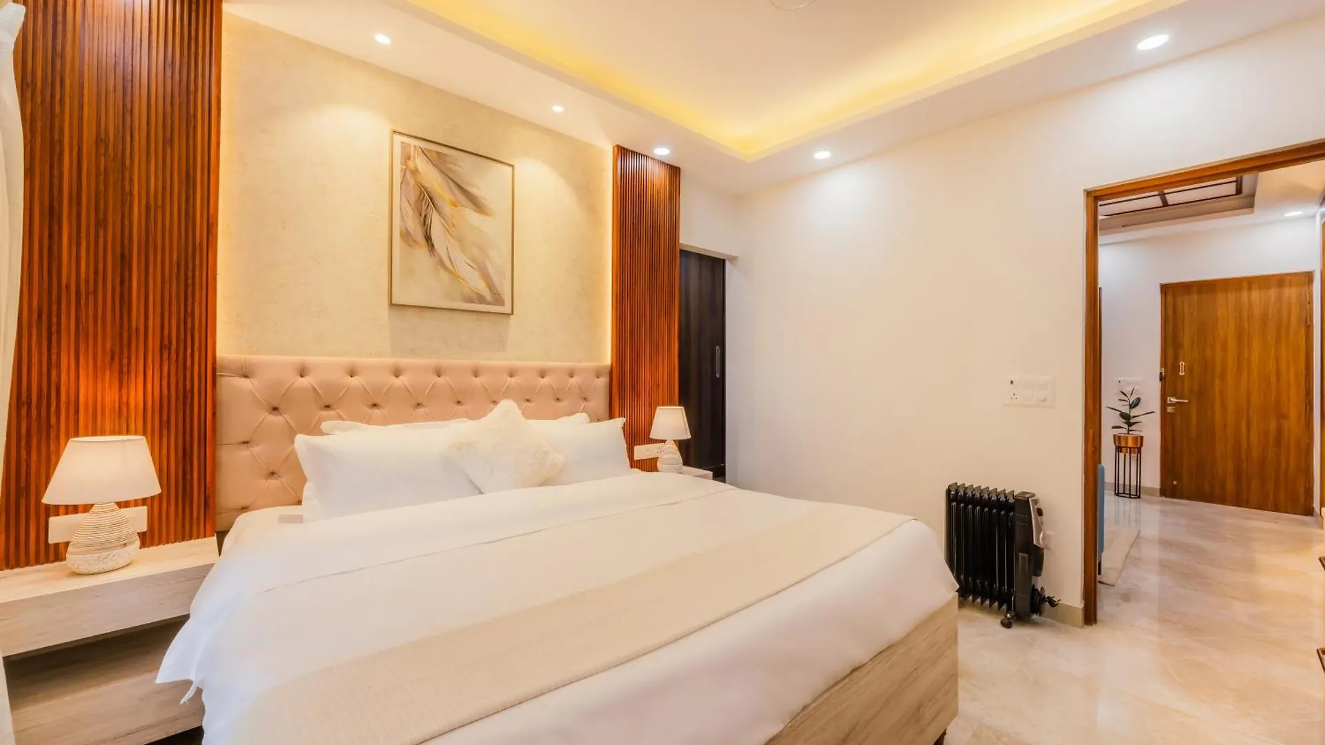 Kyomi Service Apartments Гургаон Апарт-отель